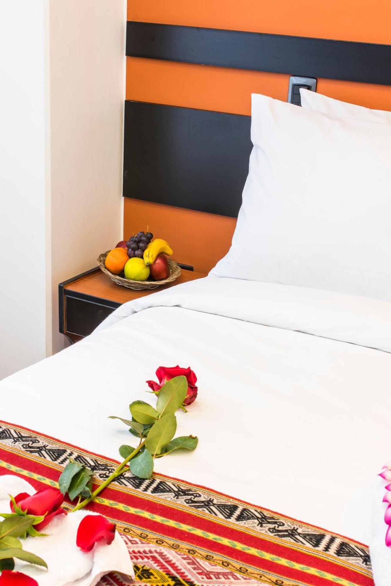 Capacqoya Bed & Breakfast Cusco Bagian luar foto